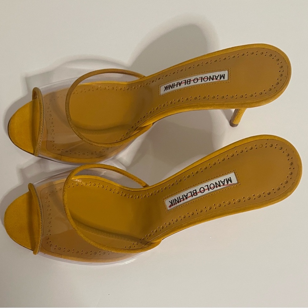 Manolo Blahnik Mustard Yellow Women's Mules - Picture 3 of 9